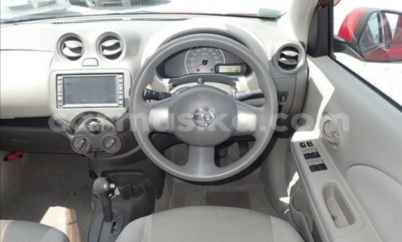 Acheter Occasion Voiture Nissan March Rouge à Beitbridge, Matabeleland South Acheter Occasion Voiture Nissan March Rouge à Beitbridge, Matabeleland South