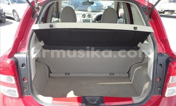 Acheter Occasion Voiture Nissan March Rouge à Beitbridge, Matabeleland South Acheter Occasion Voiture Nissan March Rouge à Beitbridge, Matabeleland South