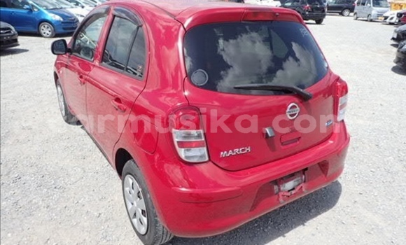 Acheter Occasion Voiture Nissan March Rouge à Beitbridge, Matabeleland South Acheter Occasion Voiture Nissan March Rouge à Beitbridge, Matabeleland South