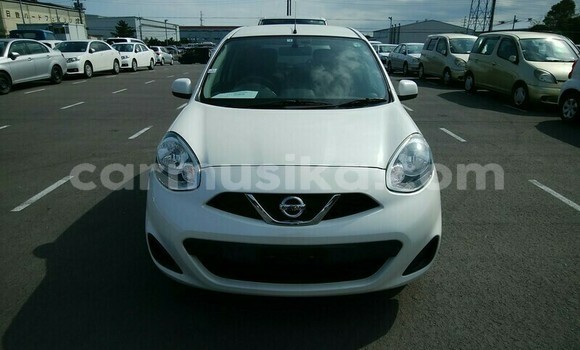 Buy Used Nissan March White Car in Beitbridge in Matabeleland South Buy Used Nissan March White Car in Beitbridge in Matabeleland South