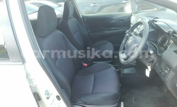 Nunua Ilio tumika Toyota Wish Nyeupe Gari ndani ya Beitbridge nchini Matabeleland Kusini Nunua Ilio tumika Toyota Wish Nyeupe Gari ndani ya Beitbridge nchini Matabeleland Kusini