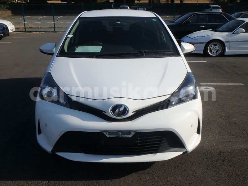 Big with watermark toyota vitz matabeleland south beitbridge 23506