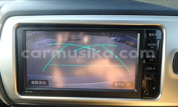 Acheter Occasion Voiture Toyota Vitz Blanc à Beitbridge, Matabeleland South Acheter Occasion Voiture Toyota Vitz Blanc à Beitbridge, Matabeleland South