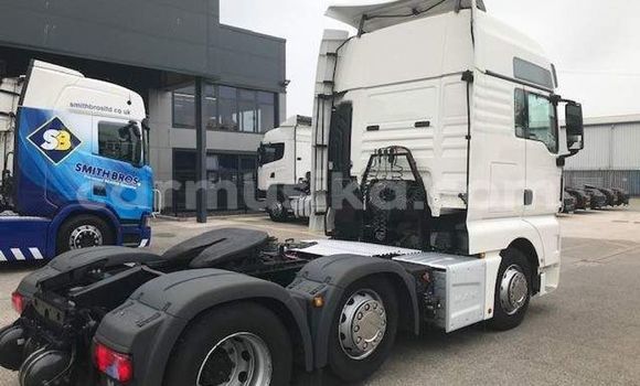 Buy Used Man Silent White Truck in Beitbridge in Matabeleland South Buy Used Man Silent White Truck in Beitbridge in Matabeleland South