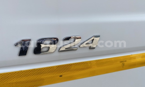 Nunua Ilio tumika Mercedes‒Benz Truck Nyingine Lori ndani ya Beitbridge nchini Matabeleland Kusini Nunua Ilio tumika Mercedes‒Benz Truck Nyingine Lori ndani ya Beitbridge nchini Matabeleland Kusini