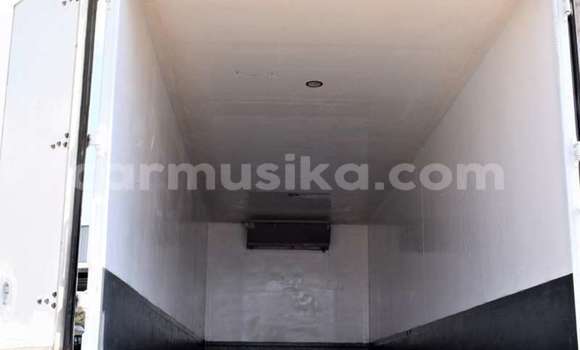 Buy Used Nissan UD White Truck in Beitbridge in Matabeleland South Buy Used Nissan UD White Truck in Beitbridge in Matabeleland South