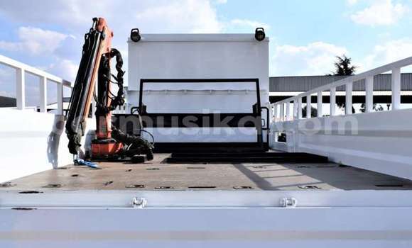 Buy Used Isuzu FTR 850 Other Truck in Beitbridge in Matabeleland South Buy Used Isuzu FTR 850 Other Truck in Beitbridge in Matabeleland South