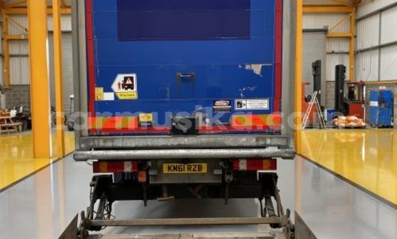 Buy Used Mercedes‒Benz 1824 Other Truck in Beitbridge in Matabeleland South Buy Used Mercedes‒Benz 1824 Other Truck in Beitbridge in Matabeleland South