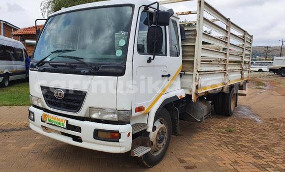 Tenga Tsaru Nissan UD Chena Rori in Beitbridge in Matabeleland South Tenga Tsaru Nissan UD Chena Rori in Beitbridge in Matabeleland South