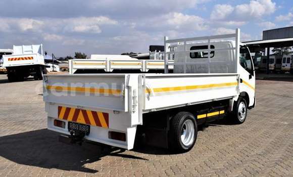 Buy Used Toyota Dyna Other Truck in Beitbridge in Matabeleland South Buy Used Toyota Dyna Other Truck in Beitbridge in Matabeleland South