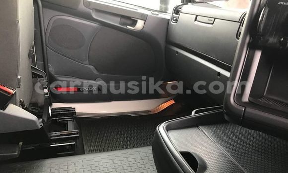 Buy Used Scania R420 White Truck in Beitbridge in Matabeleland South Buy Used Scania R420 White Truck in Beitbridge in Matabeleland South