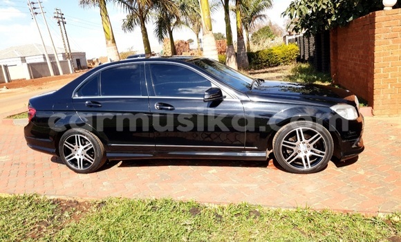 Buy Used Mercedes-Benz C-Classe Black Car in Harare in Harare