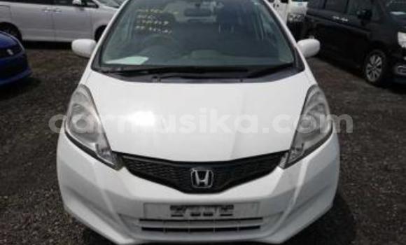 Tenga Tsaru Honda Fit Chena Mota in Beitbridge in Matabeleland South