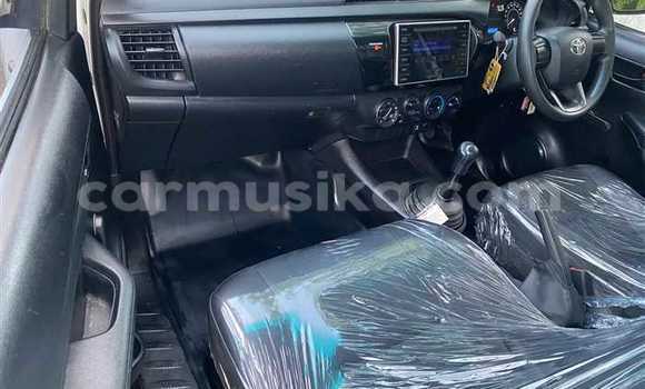 Nunua Ilio tumika Toyota Hiluxe Revo Nyeupe Gari ndani ya Beitbridge nchini Matabeleland Kusini Nunua Ilio tumika Toyota Hiluxe Revo Nyeupe Gari ndani ya Beitbridge nchini Matabeleland Kusini