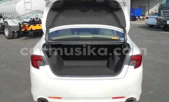 Acheter Occasion Voiture Toyota Mark X Blanc à Beitbridge, Matabeleland South Acheter Occasion Voiture Toyota Mark X Blanc à Beitbridge, Matabeleland South