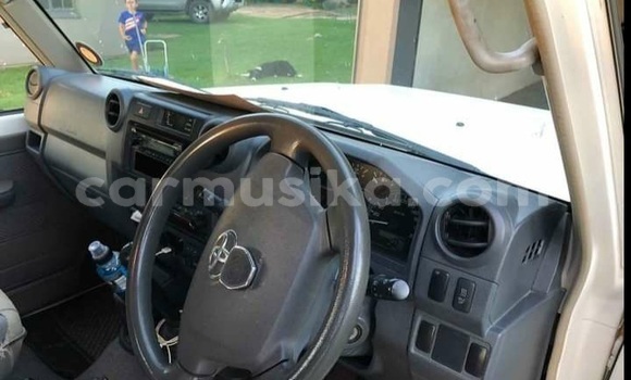 Acheter Occasion Voiture Toyota Land Cruiser Autre à Beitbridge, Matabeleland South Acheter Occasion Voiture Toyota Land Cruiser Autre à Beitbridge, Matabeleland South