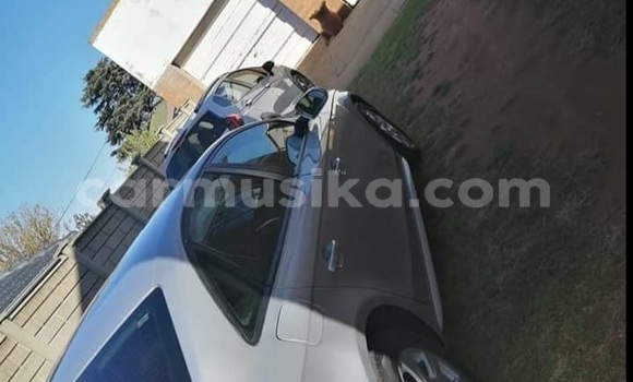 Acheter Occasion Voiture Audi A4 Gris à Beitbridge, Matabeleland South Acheter Occasion Voiture Audi A4 Gris à Beitbridge, Matabeleland South