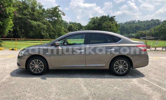 Tenga Tsaru Nissan Sylphy Sirivha Mota in Beitbridge in Matabeleland South Tenga Tsaru Nissan Sylphy Sirivha Mota in Beitbridge in Matabeleland South