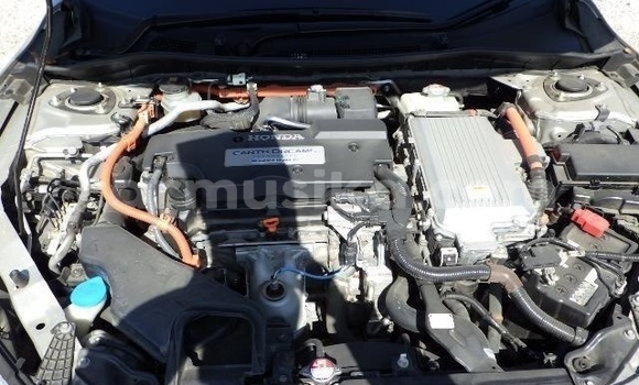 Tenga Tsaru Honda Accord Sirivha Mota in Beitbridge in Matabeleland South Tenga Tsaru Honda Accord Sirivha Mota in Beitbridge in Matabeleland South