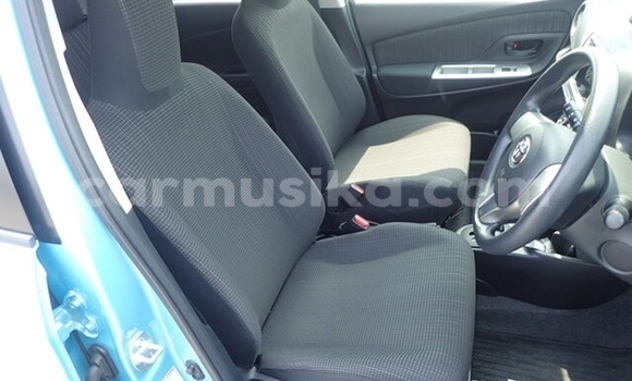 Nunua Ilio tumika Toyota Vitz Bluu Gari ndani ya Beitbridge nchini Matabeleland Kusini Nunua Ilio tumika Toyota Vitz Bluu Gari ndani ya Beitbridge nchini Matabeleland Kusini