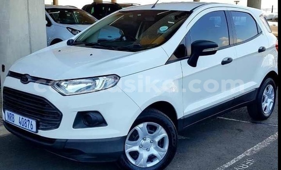Buy Used Ford EcoSport White Car in Beitbridge in Matabeleland South