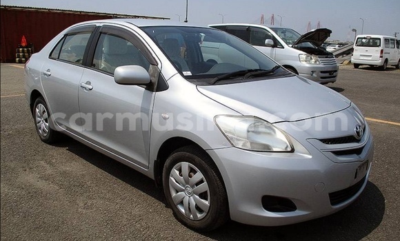 Nunua Ilio tumika Toyota Belta Fedha Gari ndani ya Beitbridge nchini Matabeleland Kusini