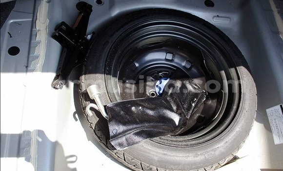 Acheter Occasion Voiture Toyota Belta Gris à Beitbridge, Matabeleland South Acheter Occasion Voiture Toyota Belta Gris à Beitbridge, Matabeleland South