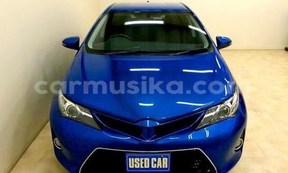 Buy Used Toyota Auris Blue Car in Beitbridge in Matabeleland South Buy Used Toyota Auris Blue Car in Beitbridge in Matabeleland South