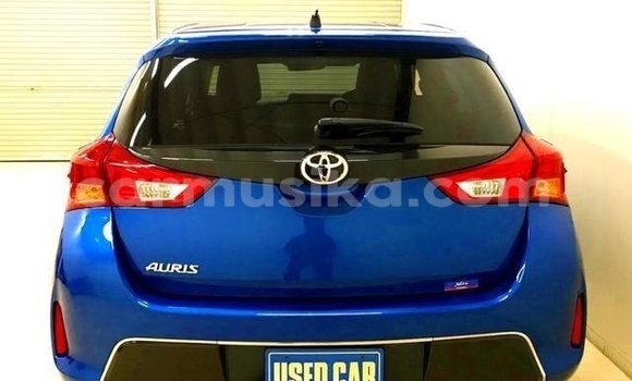 Buy Used Toyota Auris Blue Car in Beitbridge in Matabeleland South Buy Used Toyota Auris Blue Car in Beitbridge in Matabeleland South