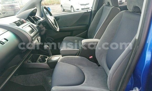 Buy Used Honda Fit Blue Car in Beitbridge in Matabeleland South Buy Used Honda Fit Blue Car in Beitbridge in Matabeleland South