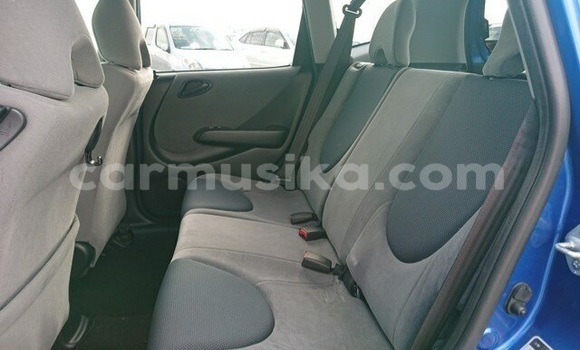 Buy Used Honda Fit Blue Car in Beitbridge in Matabeleland South Buy Used Honda Fit Blue Car in Beitbridge in Matabeleland South