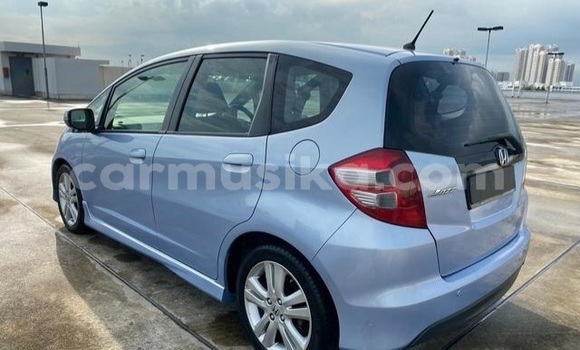 Buy Used Honda Fit White Car in Beitbridge in Matabeleland South Buy Used Honda Fit White Car in Beitbridge in Matabeleland South