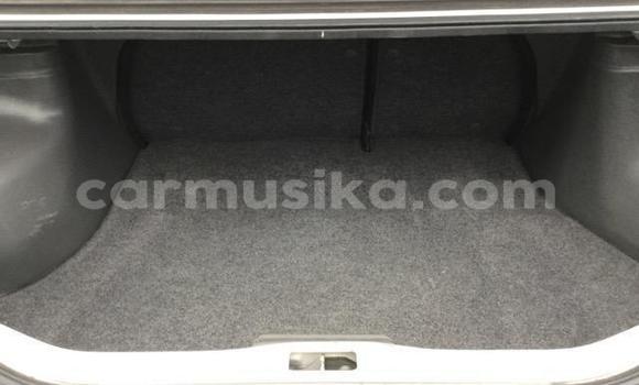 Nunua Ilio tumika Nissan Sentra Nyeupe Gari ndani ya Beitbridge nchini Matabeleland Kusini Nunua Ilio tumika Nissan Sentra Nyeupe Gari ndani ya Beitbridge nchini Matabeleland Kusini