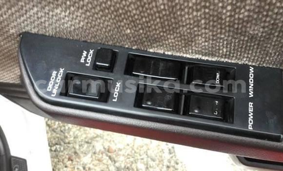 Nunua Ilio tumika Nissan Sentra Nyeupe Gari ndani ya Beitbridge nchini Matabeleland Kusini Nunua Ilio tumika Nissan Sentra Nyeupe Gari ndani ya Beitbridge nchini Matabeleland Kusini