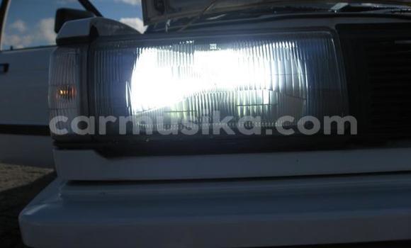 Nunua Ilio tumika Nissan Sentra Nyeupe Gari ndani ya Beitbridge nchini Matabeleland Kusini Nunua Ilio tumika Nissan Sentra Nyeupe Gari ndani ya Beitbridge nchini Matabeleland Kusini