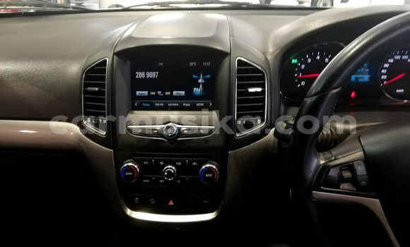 Buy Used Chevrolet Captiva White Car in Beitbridge in Matabeleland South Buy Used Chevrolet Captiva White Car in Beitbridge in Matabeleland South