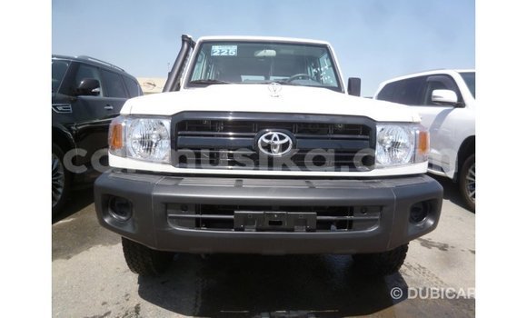 Buy Import Toyota Land Cruiser White Car in Import - Dubai in Harare Buy Import Toyota Land Cruiser White Car in Import - Dubai in Harare