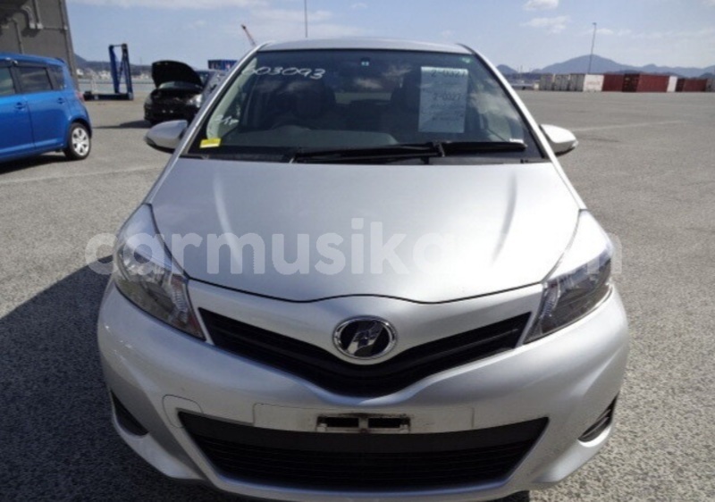 Big with watermark toyota vitz matabeleland south beitbridge 23587
