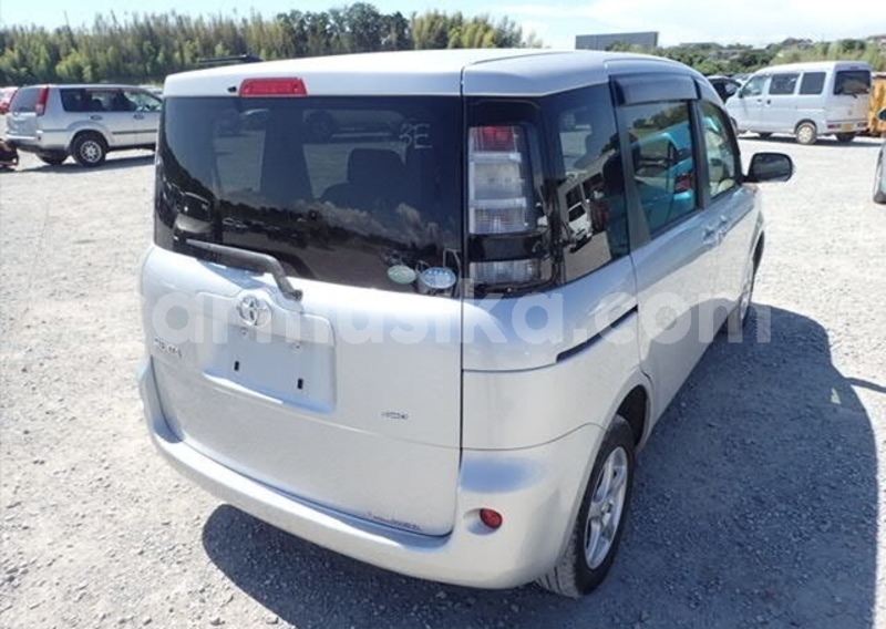 Big with watermark toyota sienta matabeleland south beitbridge 23590