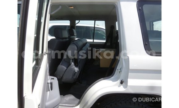 Buy Import Toyota Land Cruiser White Car in Import - Dubai in Harare Buy Import Toyota Land Cruiser White Car in Import - Dubai in Harare