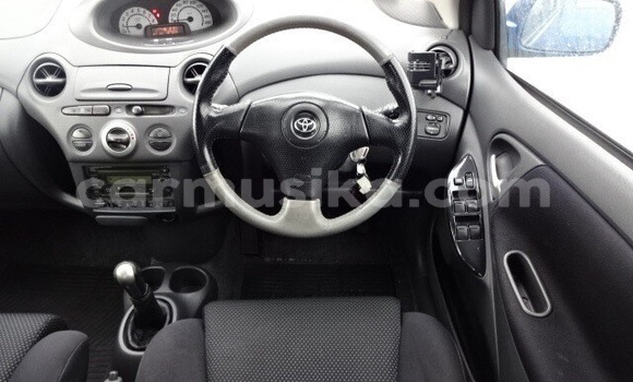 Tenga Tsaru Toyota Vitz Bhuruu Mota in Beitbridge in Matabeleland South Tenga Tsaru Toyota Vitz Bhuruu Mota in Beitbridge in Matabeleland South