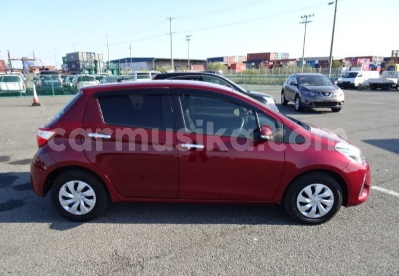 Big with watermark toyota vitz matabeleland south beitbridge 23598