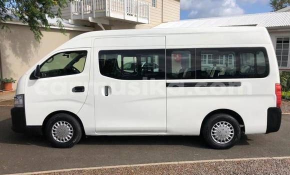 Buy Used Nissan Caravan White Car in Harare in Harare Buy Used Nissan Caravan White Car in Harare in Harare
