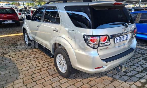 Buy Used Toyota Fortuner Silver Car in Harare in Harare Buy Used Toyota Fortuner Silver Car in Harare in Harare