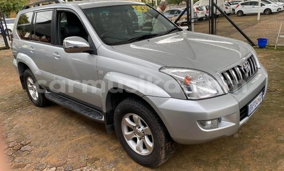 Acheter Occasion Voiture Toyota Land Cruiser Prado Gris à Harare, Harare Acheter Occasion Voiture Toyota Land Cruiser Prado Gris à Harare, Harare
