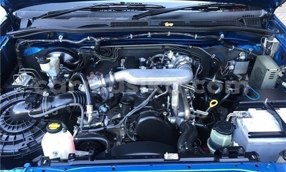 Buy Used Toyota Hilux Blue Car in Harare in Harare Buy Used Toyota Hilux Blue Car in Harare in Harare