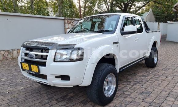 Nunua Ilio tumika Ford Ranger Nyeupe Gari ndani ya Harare nchini Harare