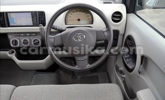 Acheter Occasion Voiture Toyota Passo Gris à Beitbridge, Matabeleland South Acheter Occasion Voiture Toyota Passo Gris à Beitbridge, Matabeleland South