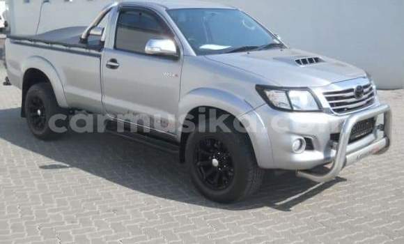 Tenga Tsaru Toyota Hilux Sirivha Mota in Beitbridge in Matabeleland South Tenga Tsaru Toyota Hilux Sirivha Mota in Beitbridge in Matabeleland South