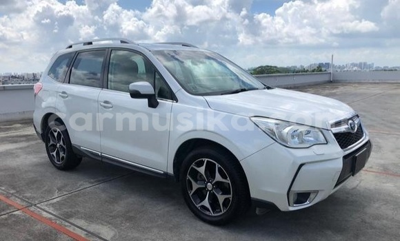 Acheter Occasion Voiture Subaru Traviq Blanc à Beitbridge, Matabeleland South Acheter Occasion Voiture Subaru Traviq Blanc à Beitbridge, Matabeleland South
